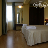 Zenith Hotel 