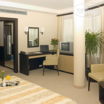 Central Park Corner Deluxe Room