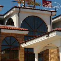 Palace - Marina Dinevi