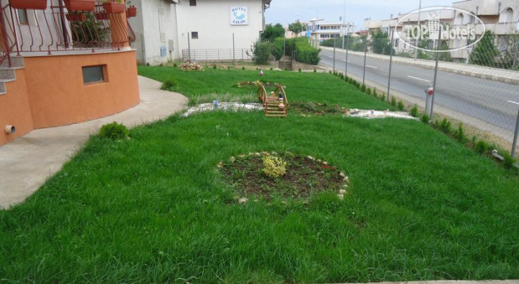 Новые добавленные фото туристов Val And Kate Guest House  2*