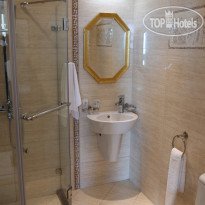 Marina Sunrise Complex 