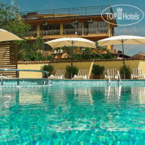 Cherno More Hotel