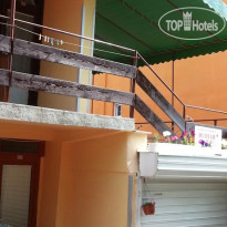 Julian Family Hotel  