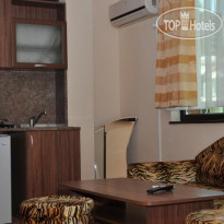 Jaki Hotel