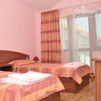 Jaki Hotel
