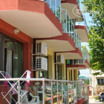 Jaki Hotel