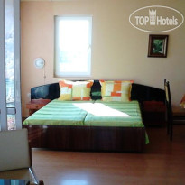 Daniela Guest House 