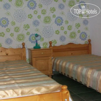 Cherno More Guest House  