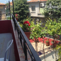 Serbezovi Guest House 