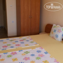 Ivanovi Guest House 