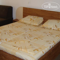 Ropotamo Guest House 