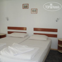Zara Guest House 