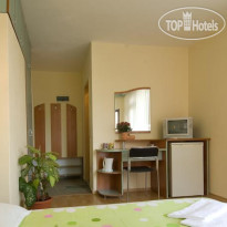 Vania Guest House 