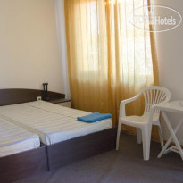 Paunovi Guest House