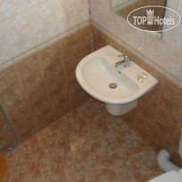 Paunovi Guest House