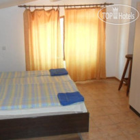 Paunovi Guest House