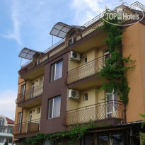 Zora Guest House