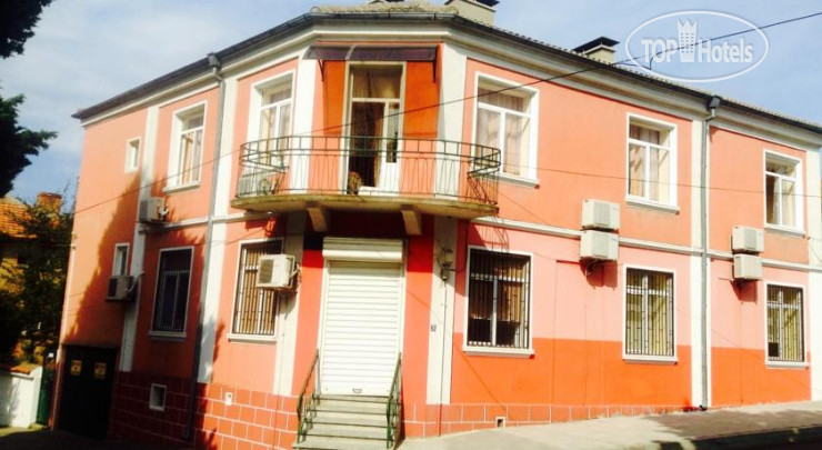 Hotelier's photos Pink Guest House