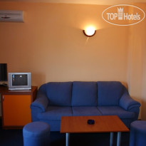 Jemelly Hotel 