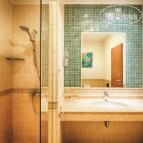 Alua Helios Bay Bathroom