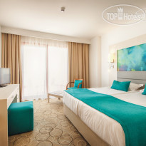 Alua Helios Bay Double standard room