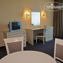 Riviera Beach Hotel & Spa 