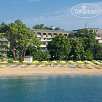 Lotos Lotos beach