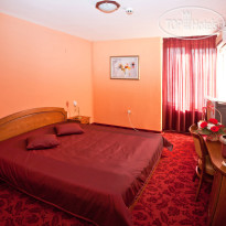 BLVD 7 Hotel