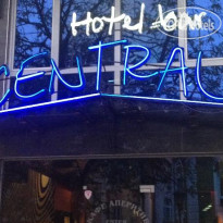 Central Hotel 