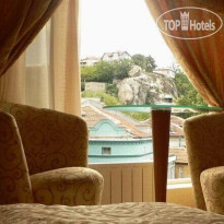 Dali Art Hotel