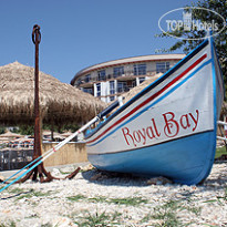 Royal Bay Apartments 