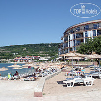 Royal Bay Apartments