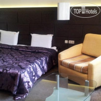 Cardinal Hotel & Restaurant