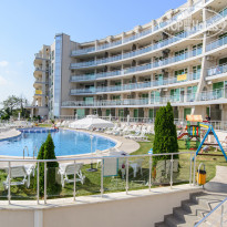 Silver Beach Resort