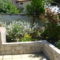 Karabelev Guest House  