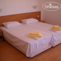 Bellehouse Guest House 