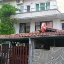 Ice Garden Guest House 