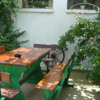 Ice Garden Guest House 