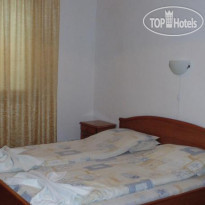 Topalovi Guest House 