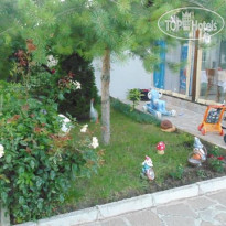 Topalovi Guest House 