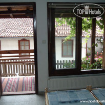 Pashov Hostel Номера