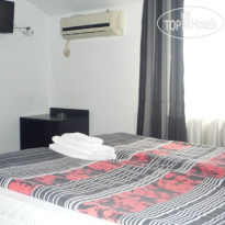 Priyateli Hotel  