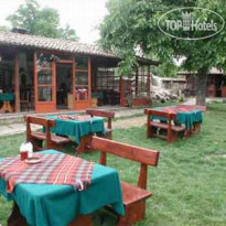 Izvora-Arbanasi Летний сад