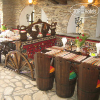 Gurko Hotel & Tavern 