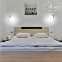 Champion Hotel