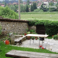 Velina Guest House 