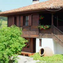 Hadji Neikovi Guest Houses