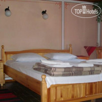 Trayanova Guest House 