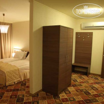 La Roka Hotel