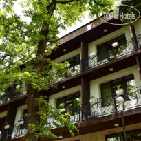 Lyulyak Hotel 